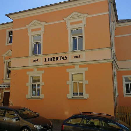 Penzion Libertas Marianske Lazne Exterior photo